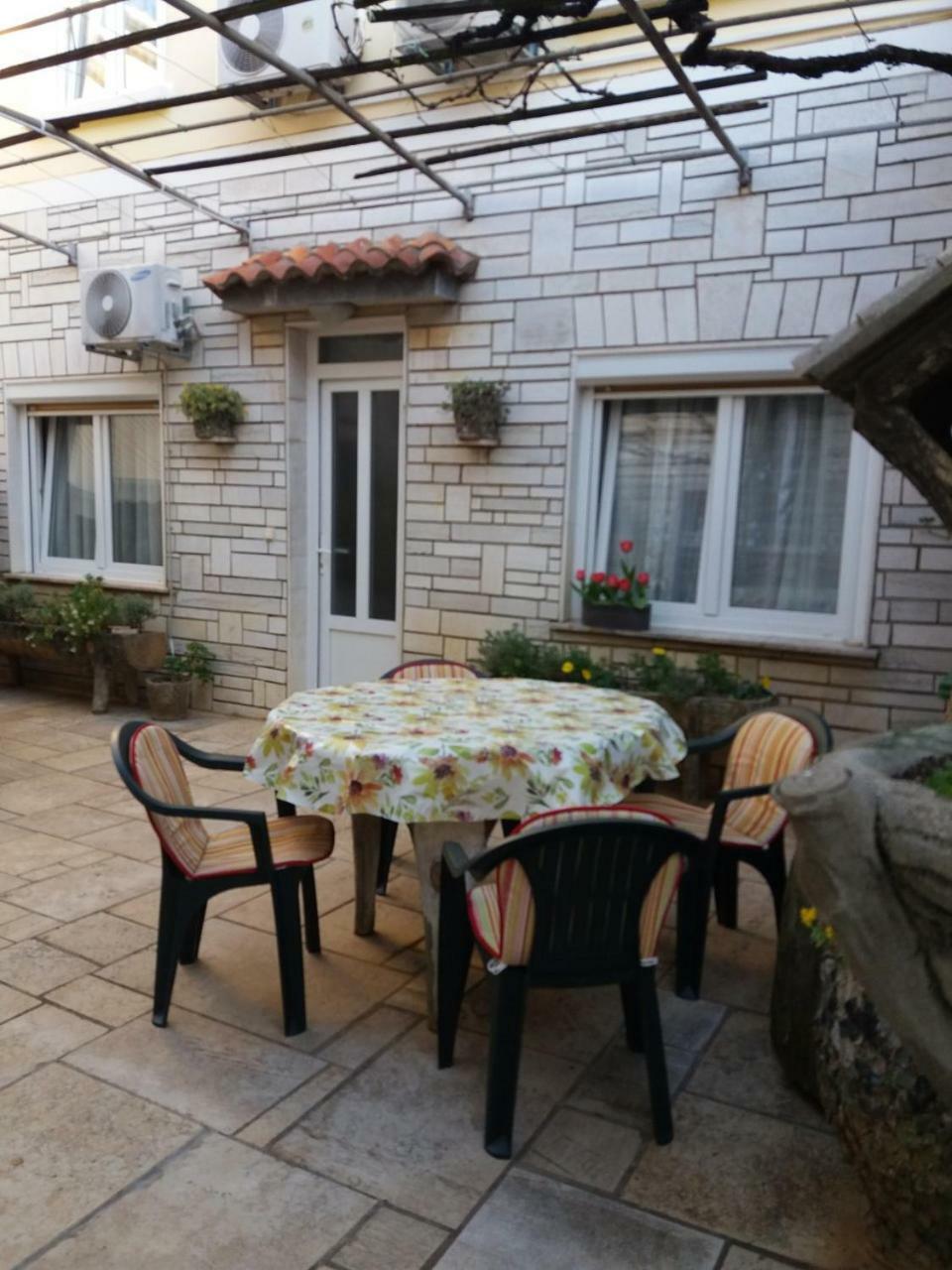 App Vito Appartement Selce Buitenkant foto