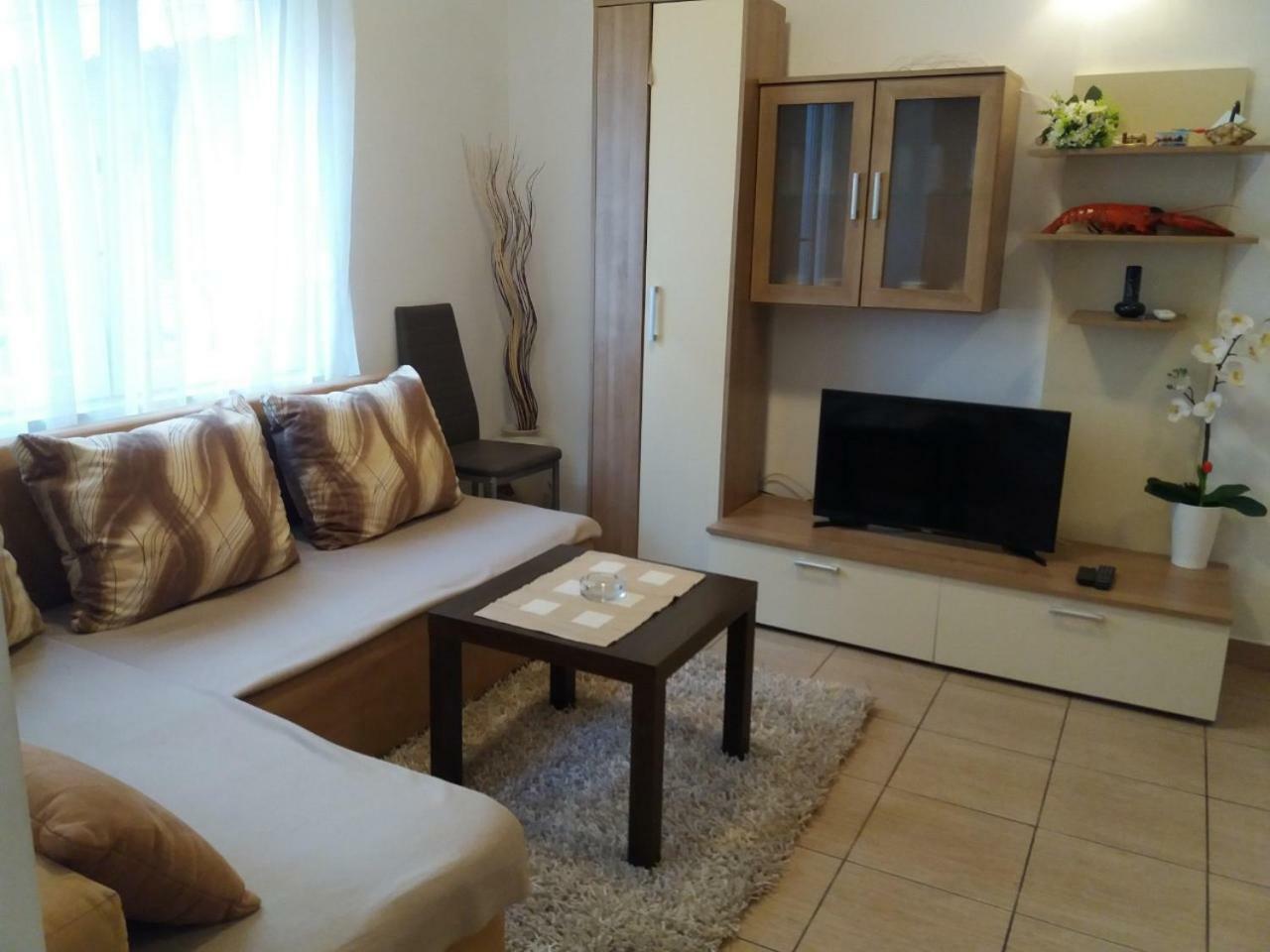 App Vito Appartement Selce Buitenkant foto