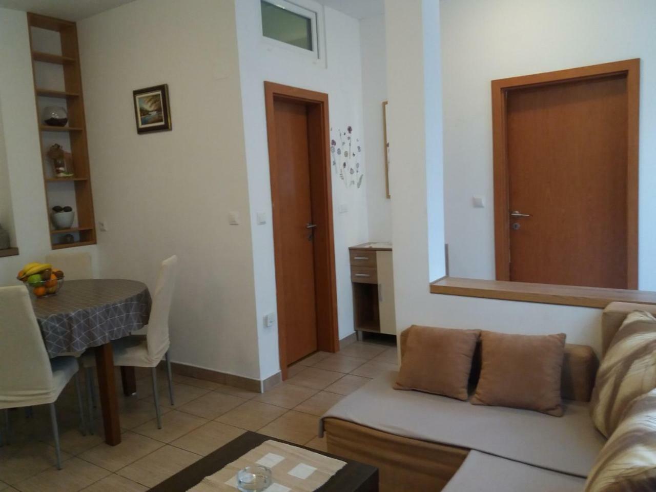 App Vito Appartement Selce Buitenkant foto